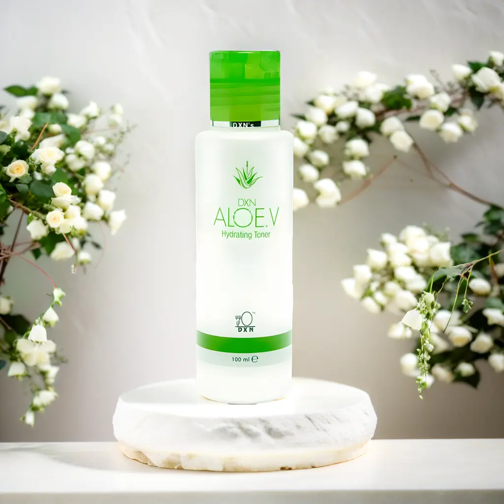 DXN Aloe V Hydrating Toner bottle with aloe vera and witch hazel ingredients for skin hydration